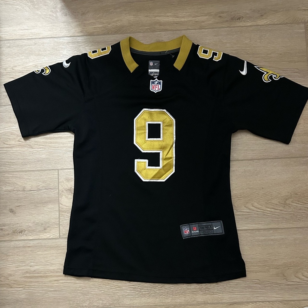 Black women’s jersey